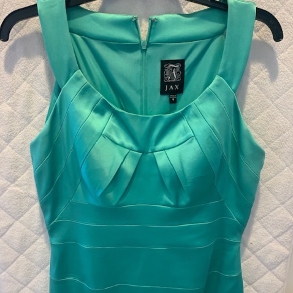JAX teal sleeveless cocktail dress. Size 8